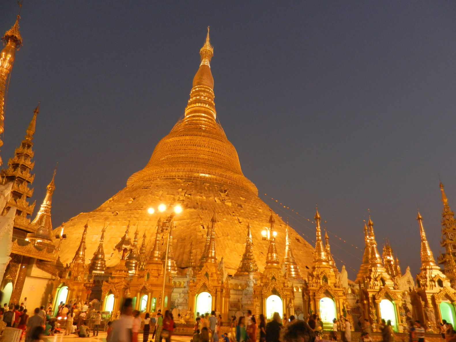 Vé máy bay giá rẻ đi Yangon